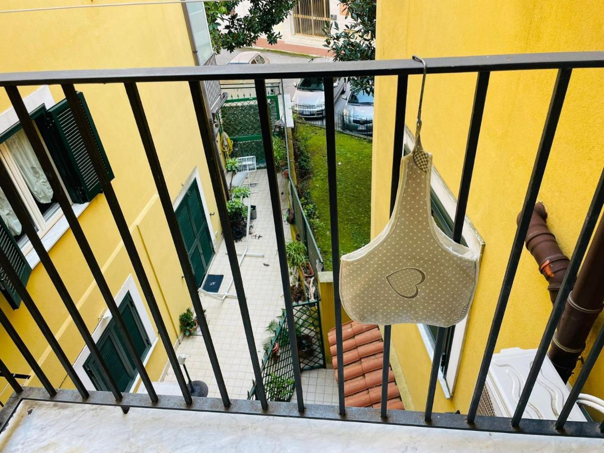 カステッランマーレ・ディ・スタービア La Casa Di Nonna Cristinaヴィラ エクステリア 写真