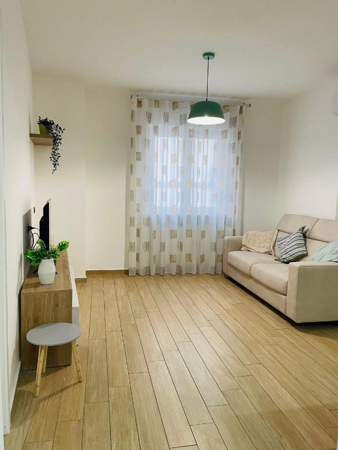 カステッランマーレ・ディ・スタービア La Casa Di Nonna Cristinaヴィラ エクステリア 写真